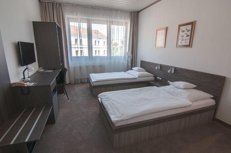 Pension Horse Inn Košice Exterior foto